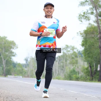 Runner Photo 2085628