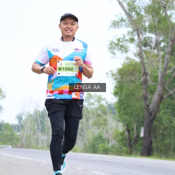 Runner Photo 2085639