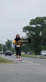 Runner Photo 2085733