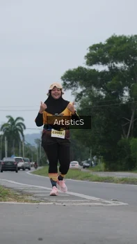 Runner Photo 2085755