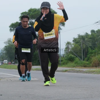 Runner Photo 2085838