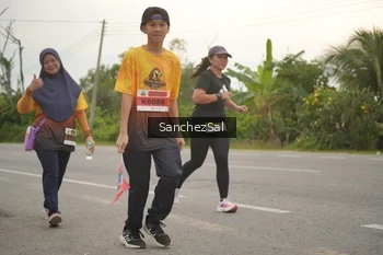 Runner Photo 2085909