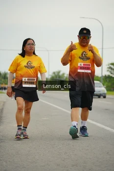 Runner Photo 2085915