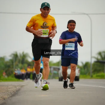 Runner Photo 2085960