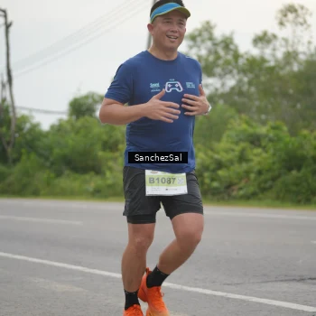 Runner Photo 2085989