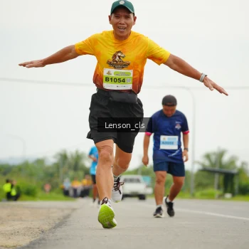 Runner Photo 2086011