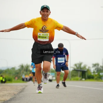 Runner Photo 2086021