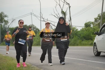 Runner Photo 2086277