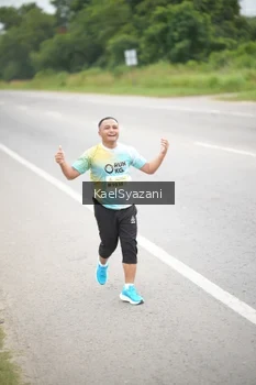 Runner Photo 2086335