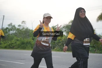 Runner Photo 2086416
