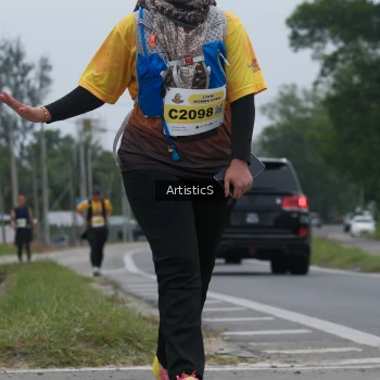 Runner Photo 2086445