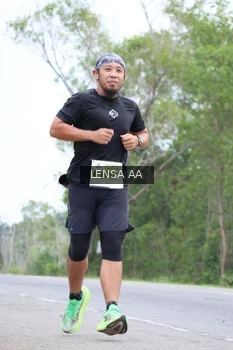 Runner Photo 2086481