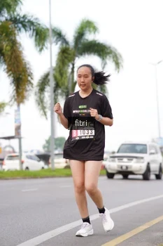 Runner Photo 2086633