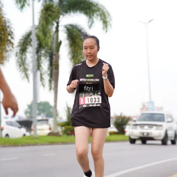 Runner Photo 2086643