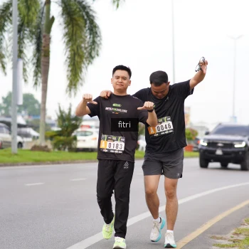 Runner Photo 2086708