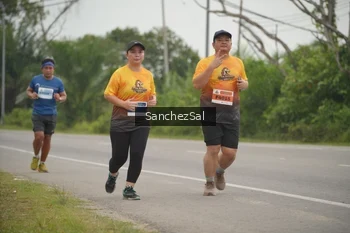 Runner Photo 2086883