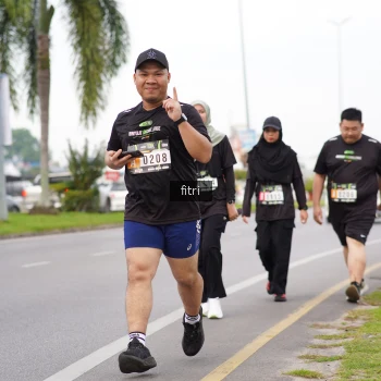 Runner Photo 2086904
