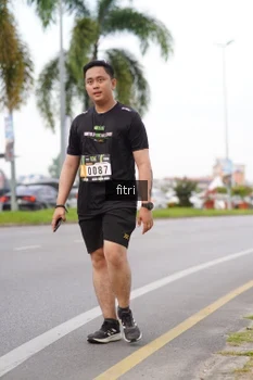 Runner Photo 2086948