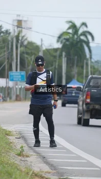 Runner Photo 2086950