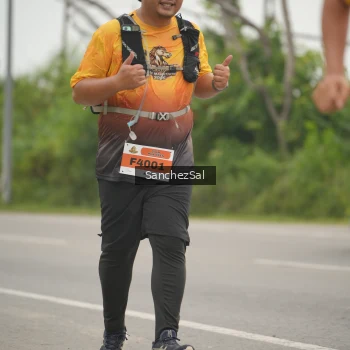 Runner Photo 2087055