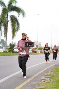 Runner Photo 2087110