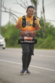 Runner Photo 2087151