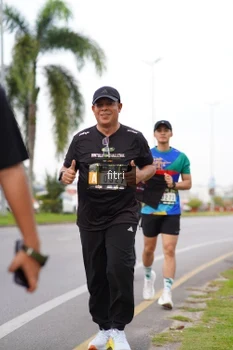 Runner Photo 2087164