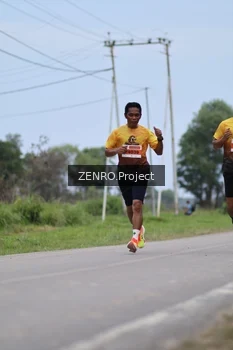 Runner Photo 2087202