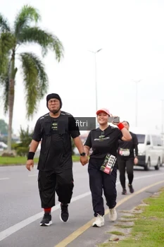 Runner Photo 2087300