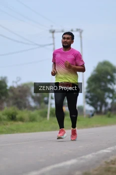 Runner Photo 2087319