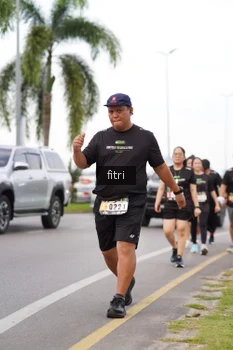 Runner Photo 2087404