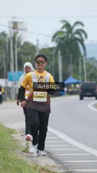 Runner Photo 2087426