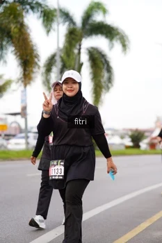 Runner Photo 2087540