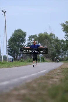 Runner Photo 2087552