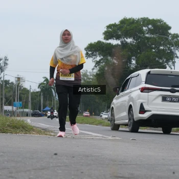 Runner Photo 2087560