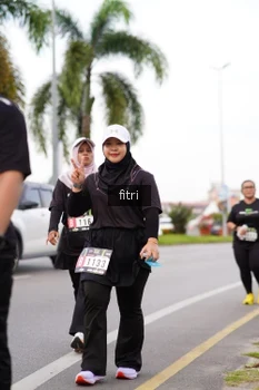 Runner Photo 2087571