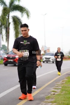Runner Photo 2087575