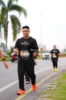 Runner Photo 2087581