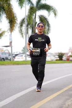 Runner Photo 2088012