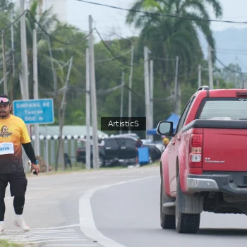 Runner Photo 2088060