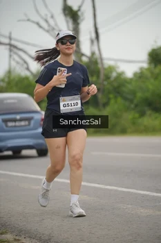 Runner Photo 2088179