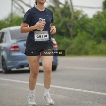 Runner Photo 2088185