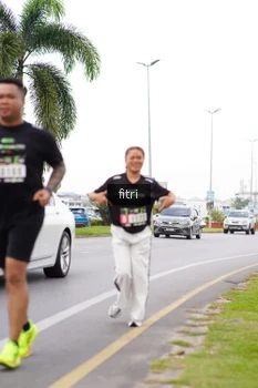 Runner Photo 2088312