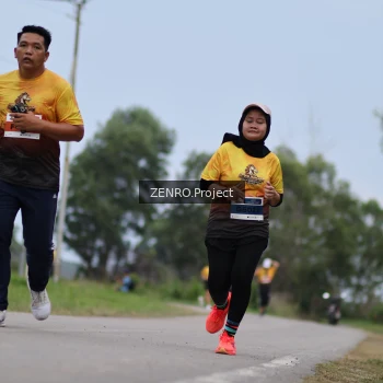 Runner Photo 2088392