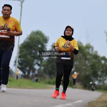 Runner Photo 2088411