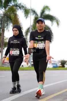 Runner Photo 2088455