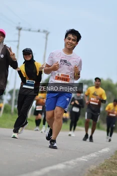 Runner Photo 2088818