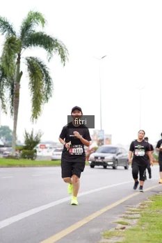 Runner Photo 2088859