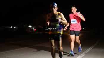 Runner Photo 2088878