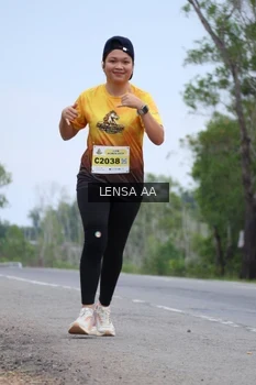 Runner Photo 2088987